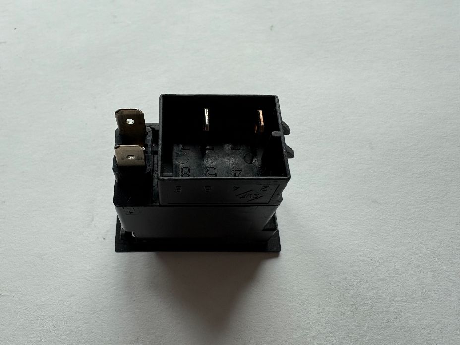 SWF / Britax 511.002 Illuminated On/On Rocker Switch - Fans